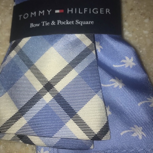 Bow Tie, Tommy Hilfiger - Picture 2 of 4